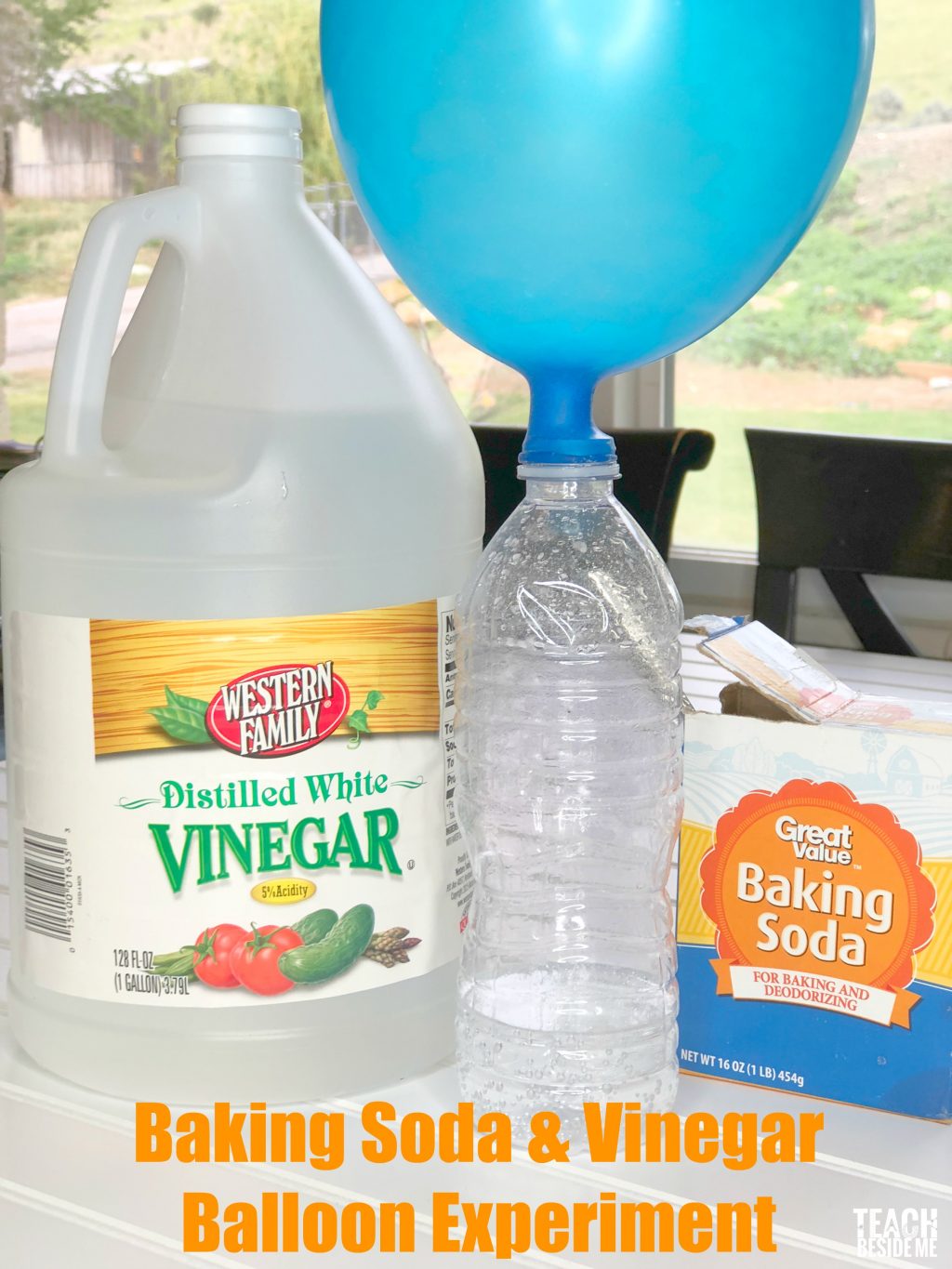 Self Inflating Balloon: Baking Soda and Vinegar Balloon Experiment - Teach  Beside Me