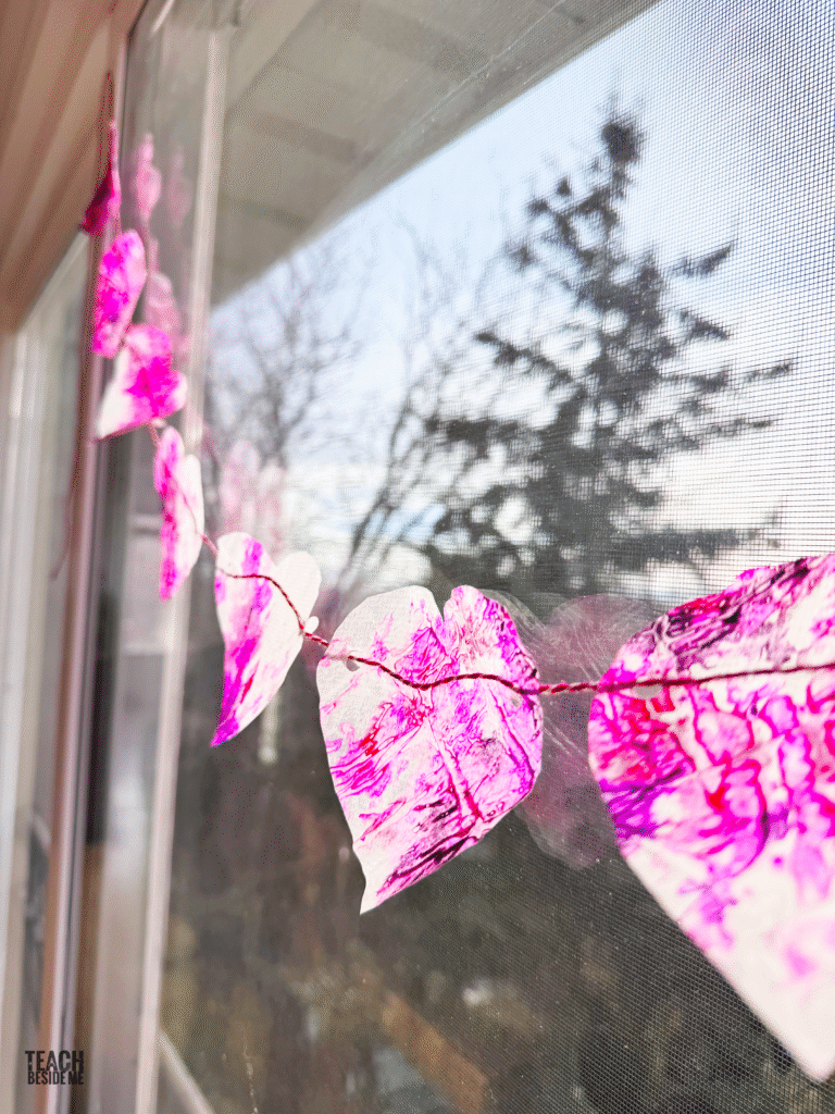 crayon heart garland craft