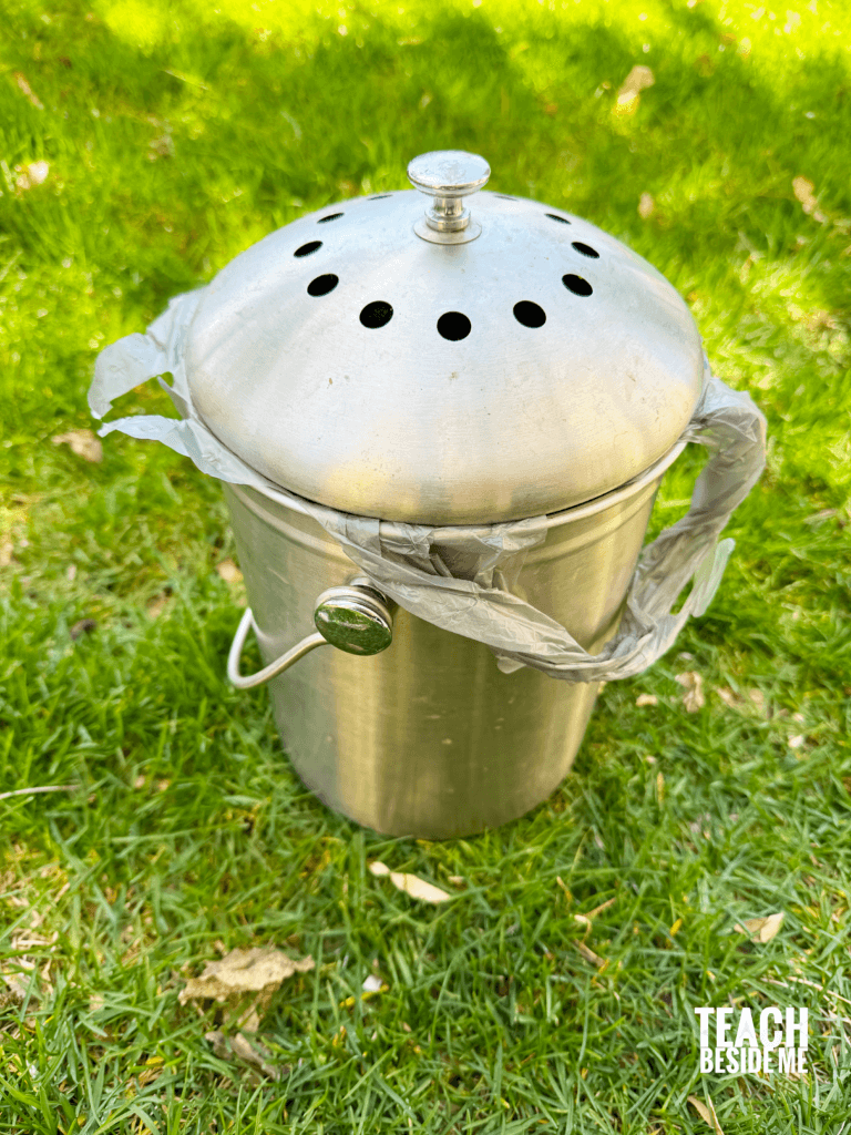 kitchen compost can