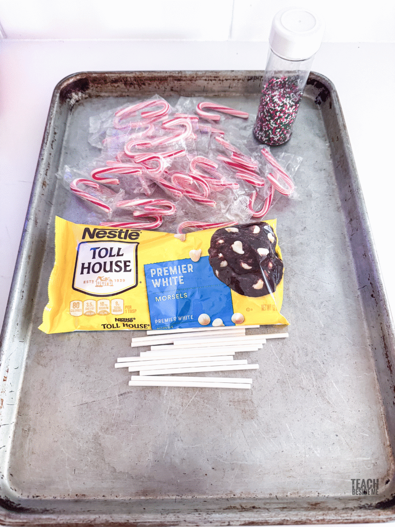 Christmas treat- candy cane white chocolate pops supplies