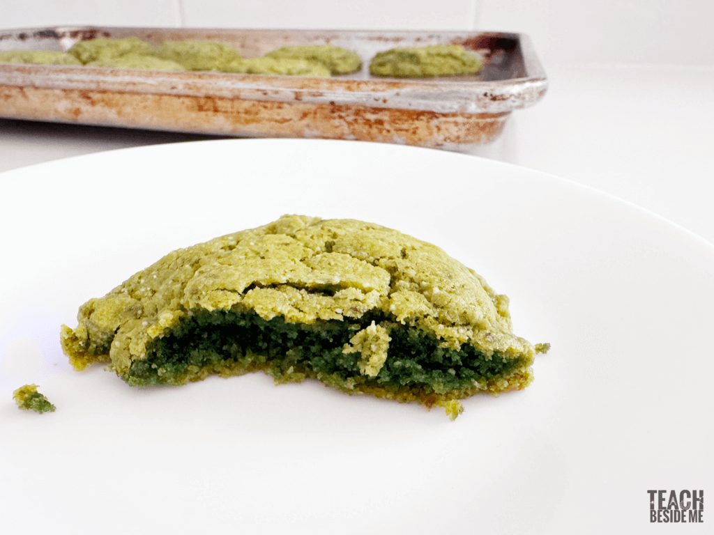 green cookie food science experiment